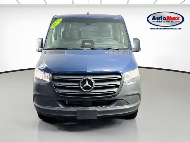 Used 2025 Mercedes-Benz Sprinter 2500 image 5