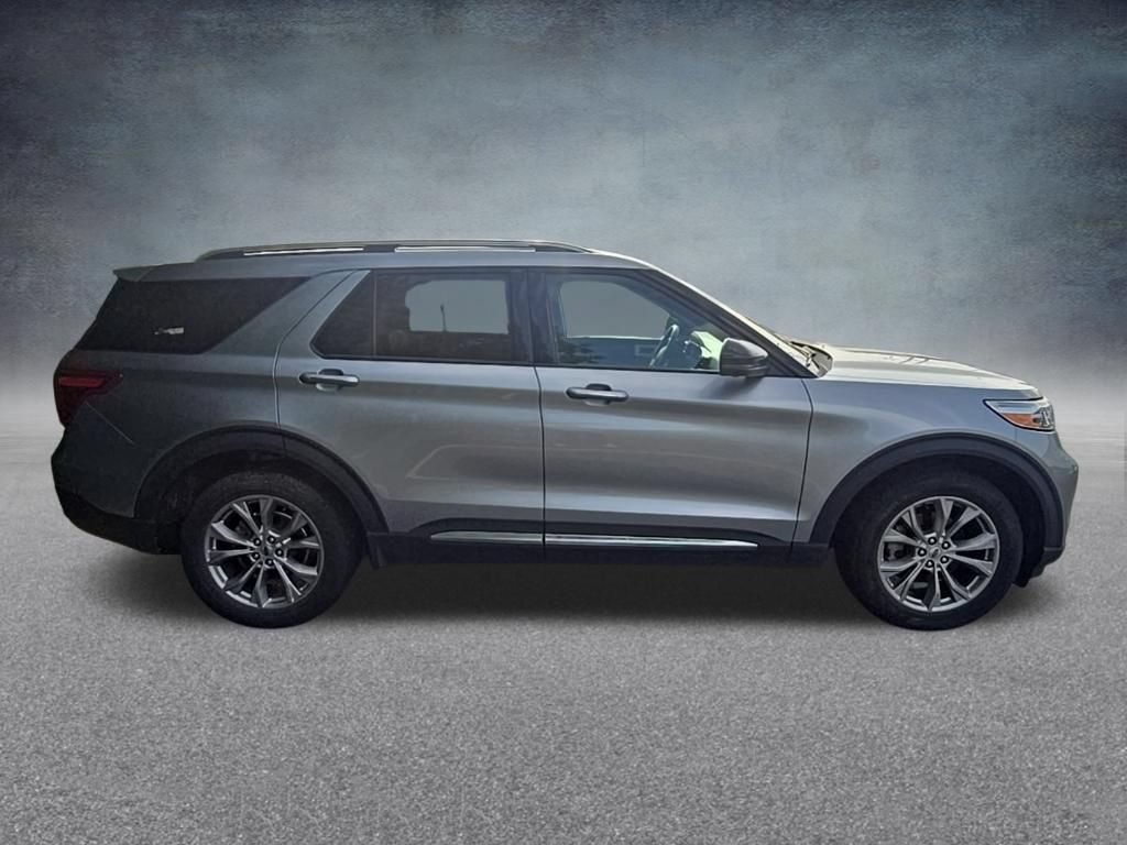 Used 2021 Ford Explorer Limited AWD/4WD image 7