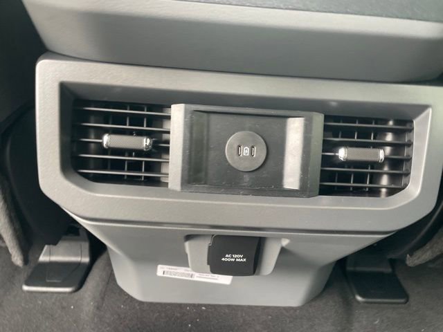New 2026 Ford F250 XLT w/ XLT Premium Package image 24