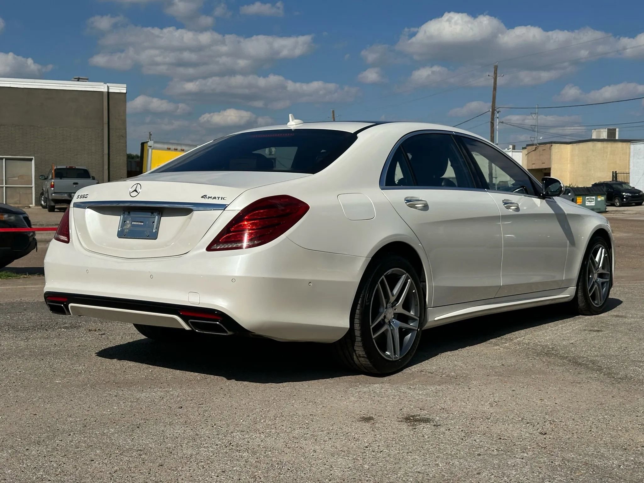 Used 2015 Mercedes-Benz S 550 4MATIC Sedan image 7