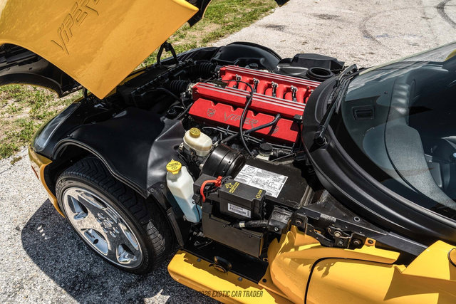 Used 2001 Dodge Viper GTS RWD image 18