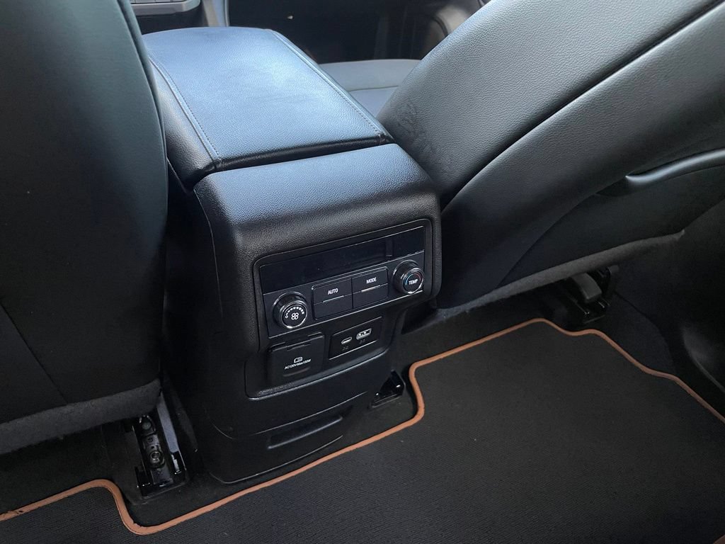 Used 2021 GMC Acadia AT4 w/ Trailering Package AWD/4WD image 27