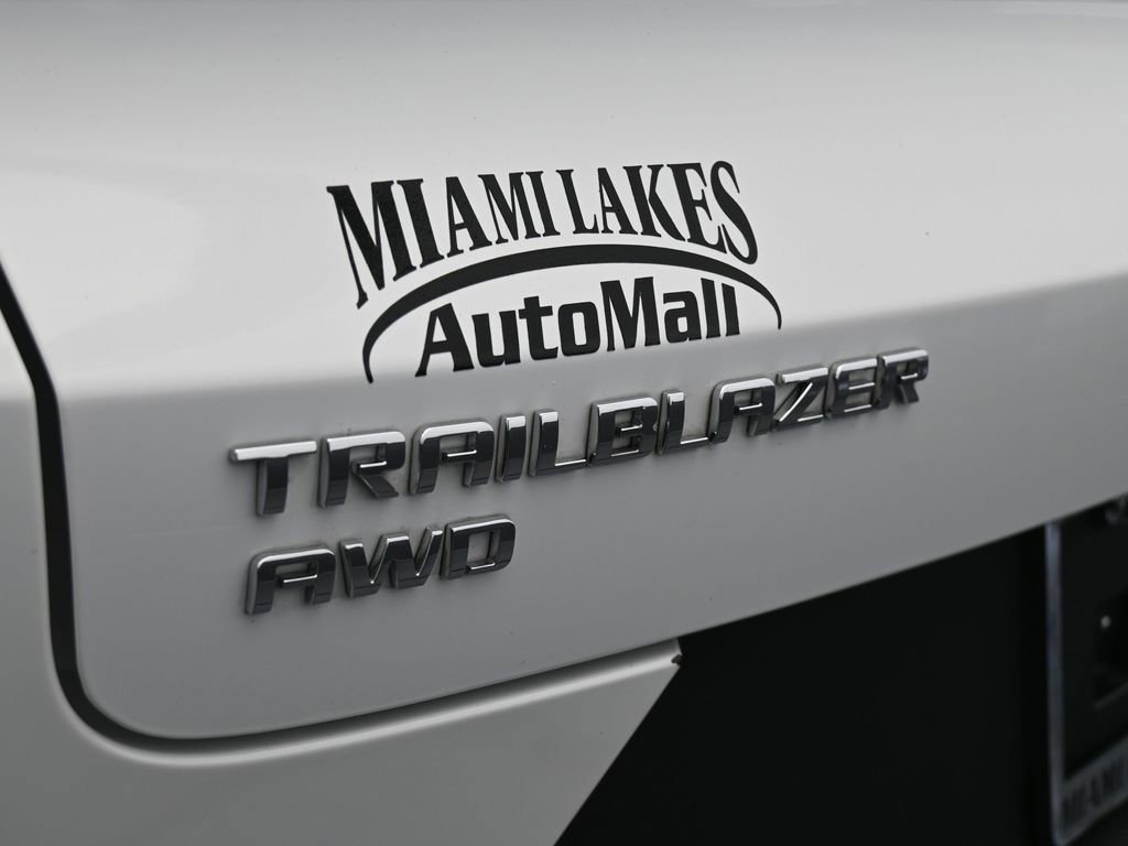 Used 2022 Chevrolet TrailBlazer LT w/ Driver Confidence Package image 31