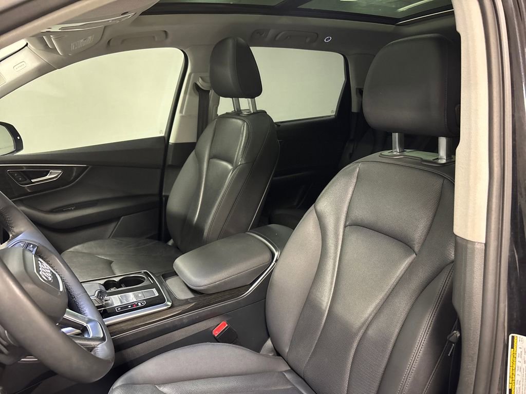 Used 2020 Audi Q7 3.0T Premium Plus w/ Premium Plus Package image 24