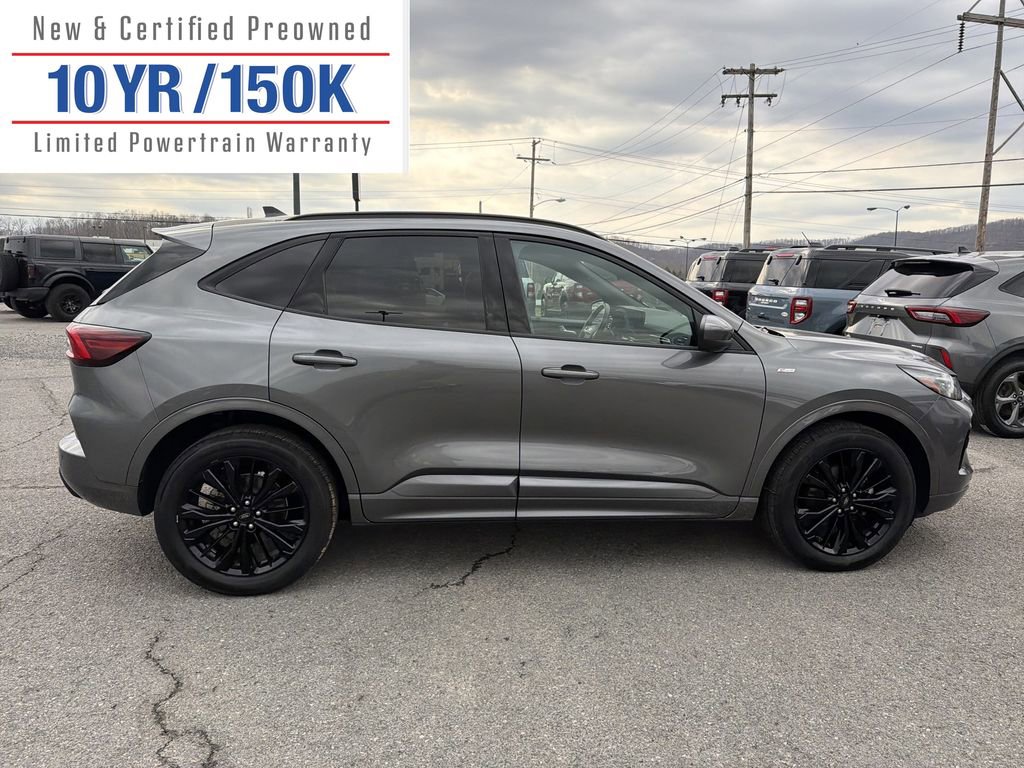 Used 2023 Ford Escape ST-Line Elite image 5