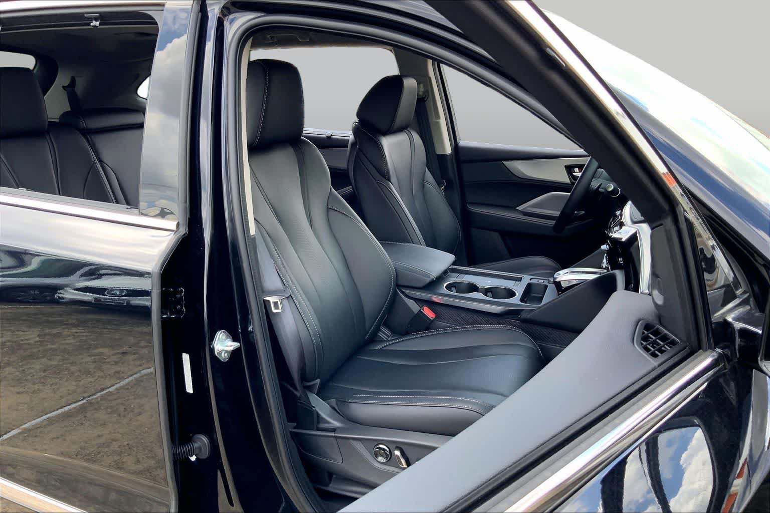 Certified 2026 Acura MDX FWD w/ Technology Package image 9