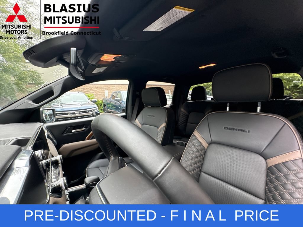 Used 2024 GMC Canyon Denali w/ LPO, Denali Black Edition AWD/4WD image 19