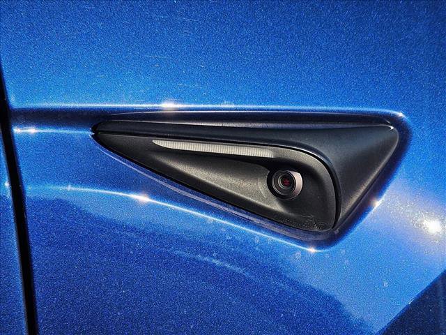 Used 2024 Tesla Model Y Long Range AWD/4WD image 30