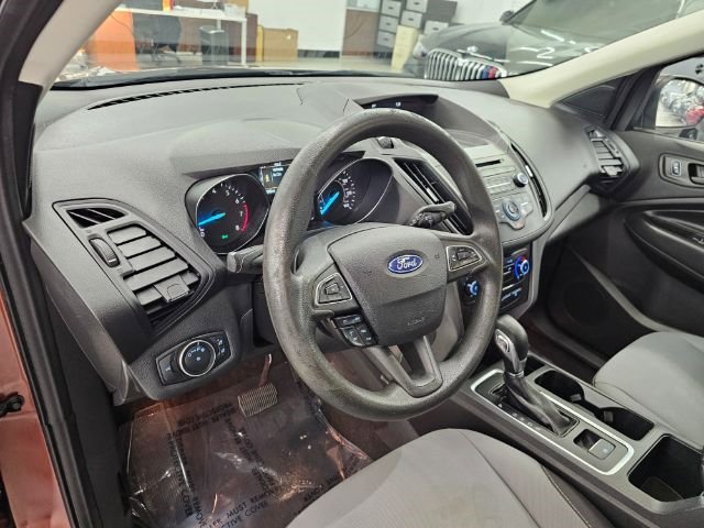 Used 2018 Ford Escape S image 7