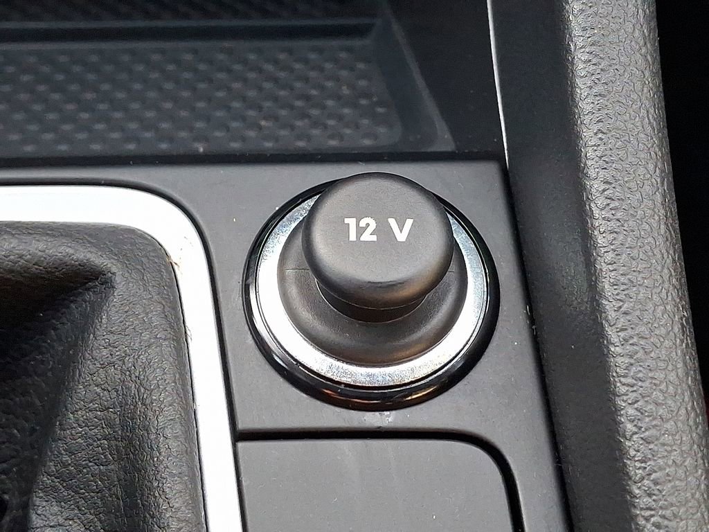 Certified 2025 Volkswagen Jetta GLI Autobahn image 27