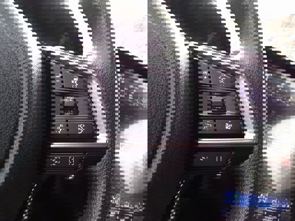 Used 2024 Subaru Impreza 2.0i Sport image 23