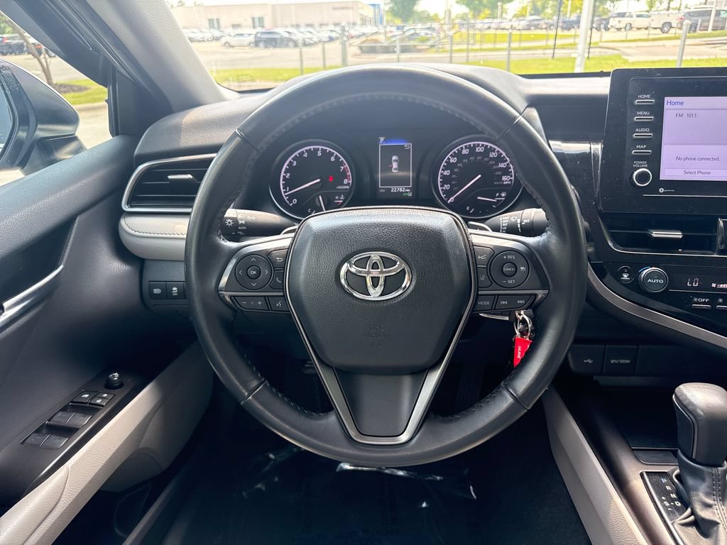 Used 2024 Toyota Camry SE FWD image 19