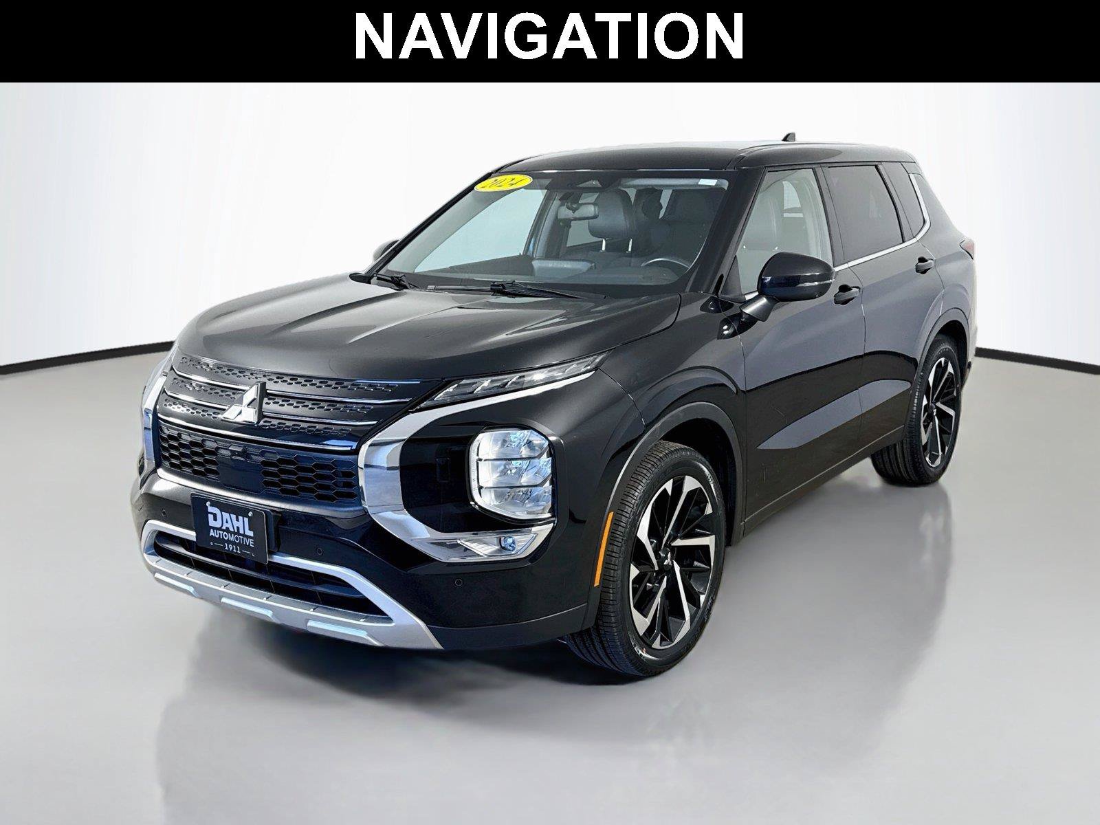 Used 2024 Mitsubishi Outlander SE Black Edition AWD/4WD image 4