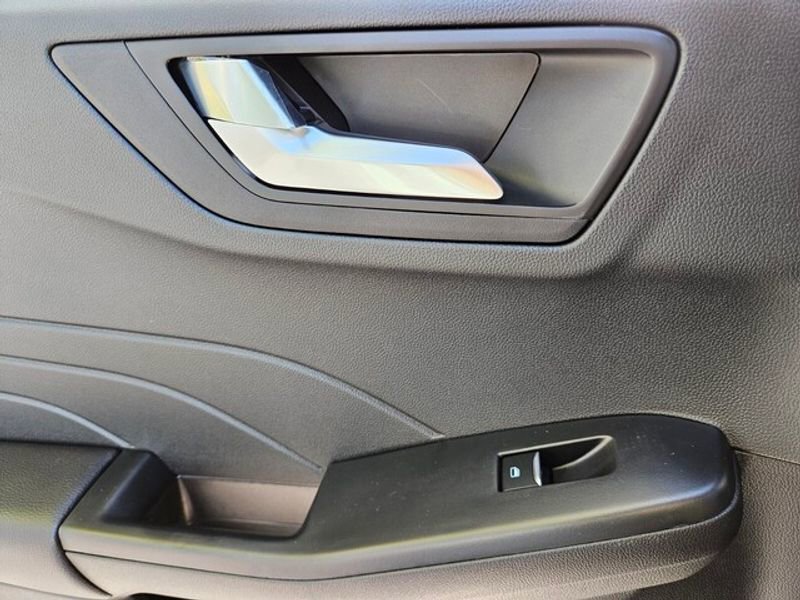 New 2026 Ford Escape ST-Line image 12