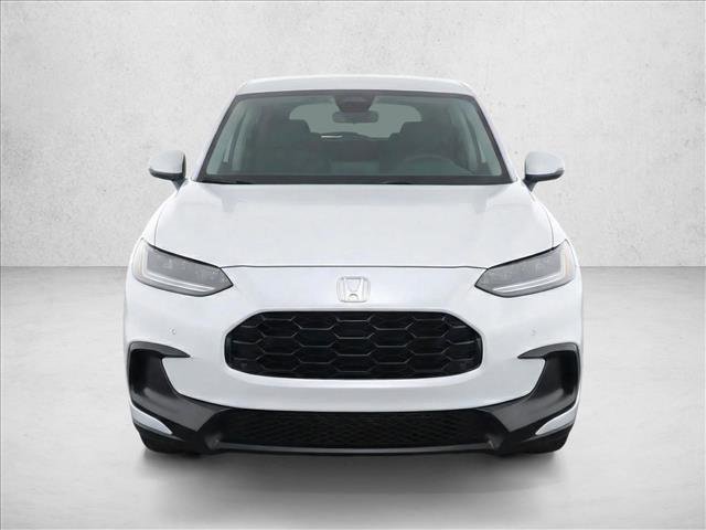 Used 2023 Honda HR-V LX image 2