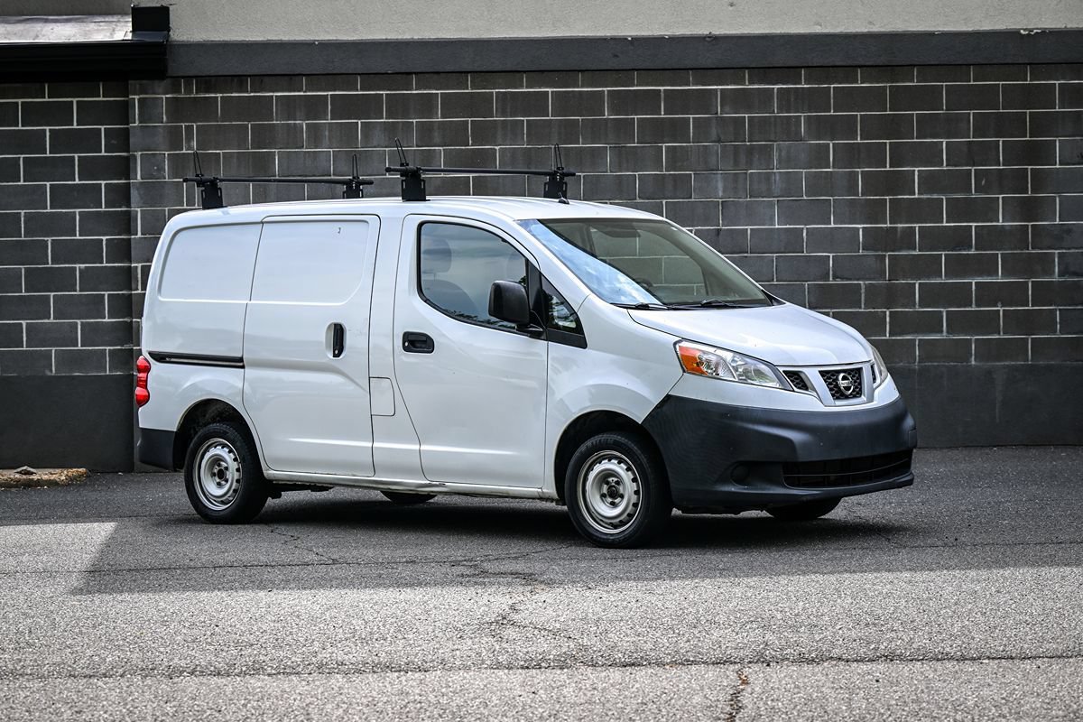 Used 2019 Nissan NV200 S FWD image 2