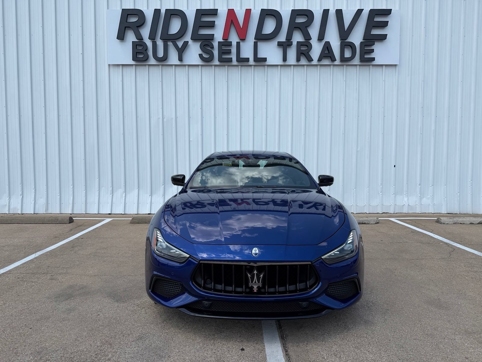 Used 2023 Maserati Ghibli Modena RWD image 10