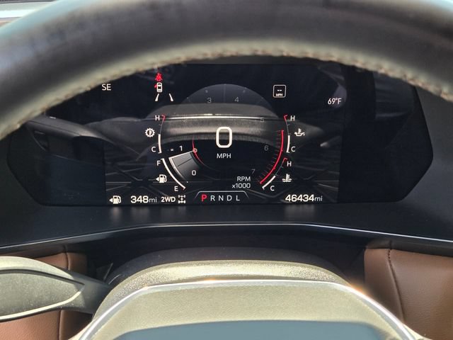 Certified 2023 GMC Canyon AT4 w/ AT4 Premium Package AWD/4WD image 19