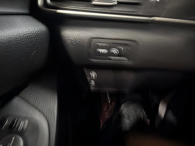 Used 2018 Honda Accord Sport image 21