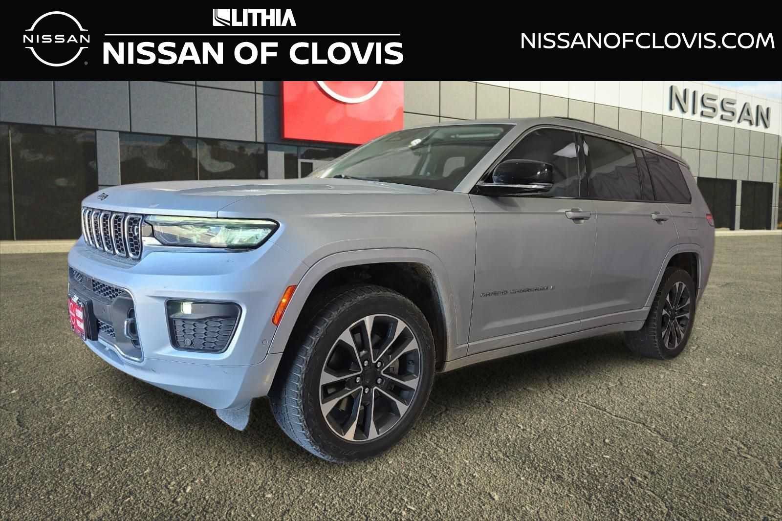 Used 2021 Jeep Grand Cherokee L Overland w/ Advanced Protech Group III AWD/4WD image 1
