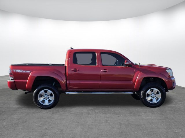 Used 2014 Toyota Tacoma PreRunner w/ TRD Sport Package RWD image 3