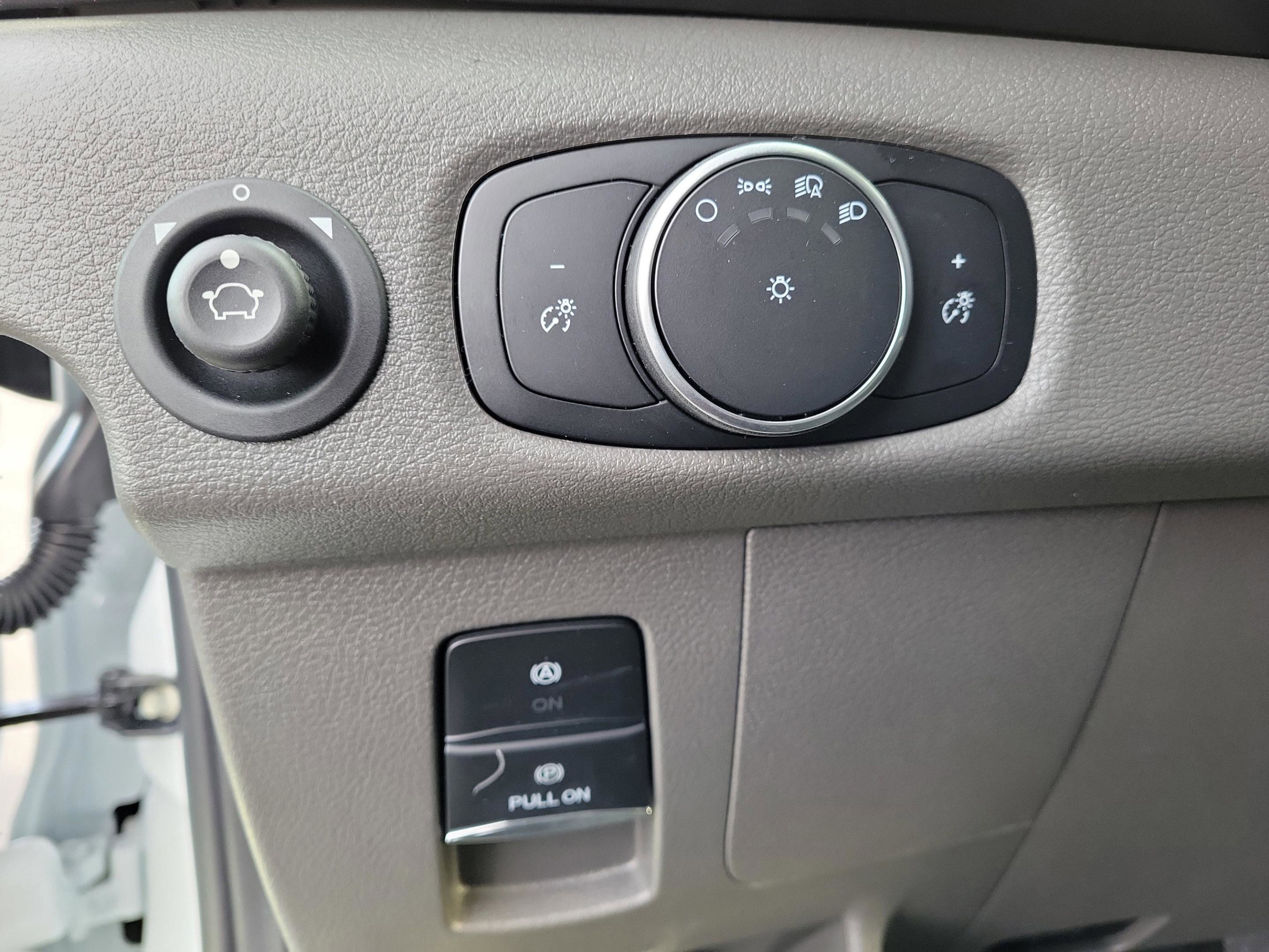 New 2026 Ford Transit 350 148 Medium Roof AWD image 15