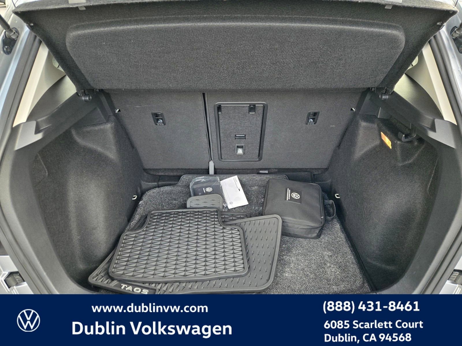 Certified 2022 Volkswagen Taos SE image 25