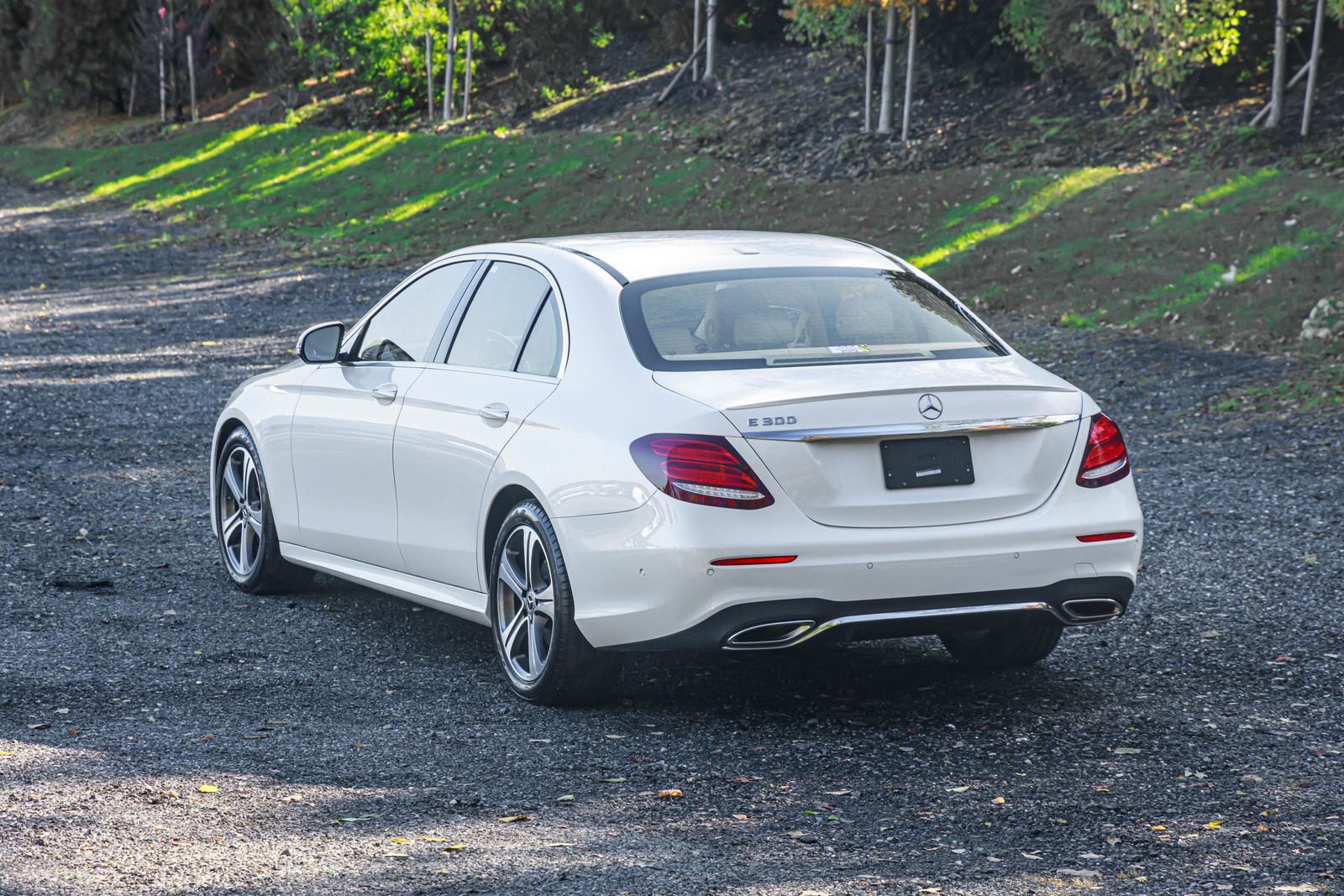Used 2019 Mercedes-Benz E 300 image 6