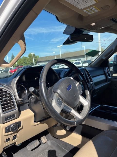 Used 2017 Ford F350 Lariat w/ Lariat Ultimate Package image 13