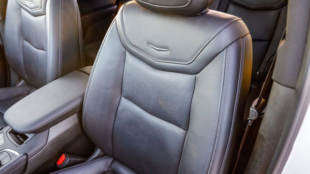 Used 2023 Cadillac XT6 Premium Luxury image 31