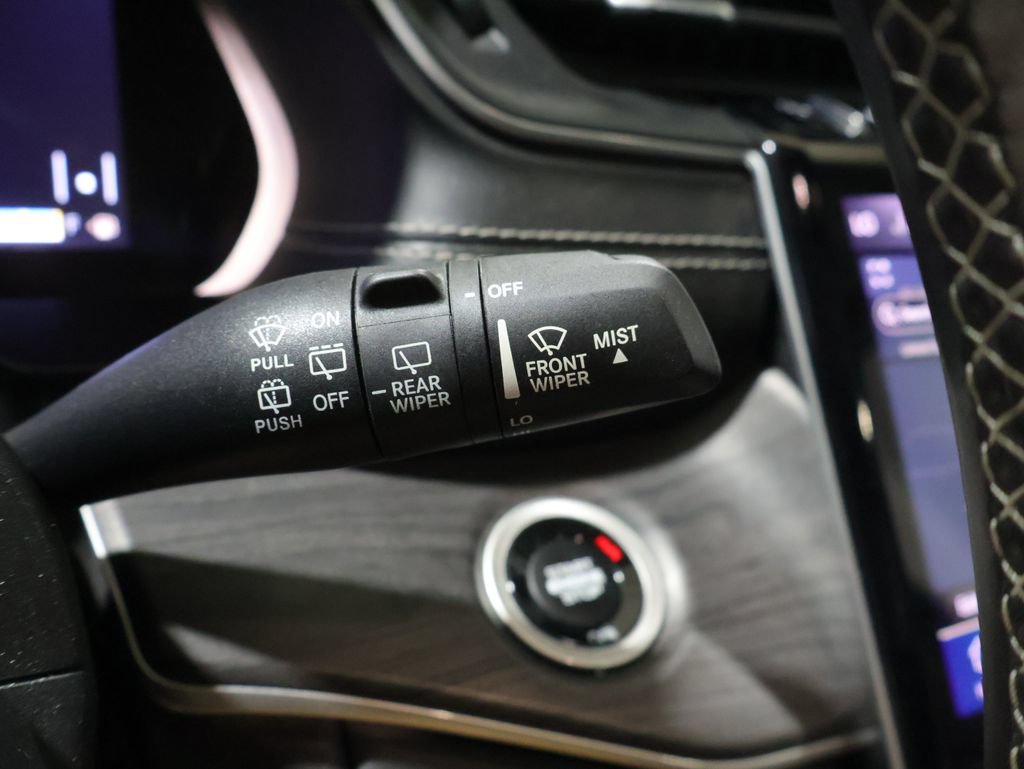Certified 2021 Jeep Grand Cherokee L Limited w/ Luxury Tech Group II AWD/4WD image 40