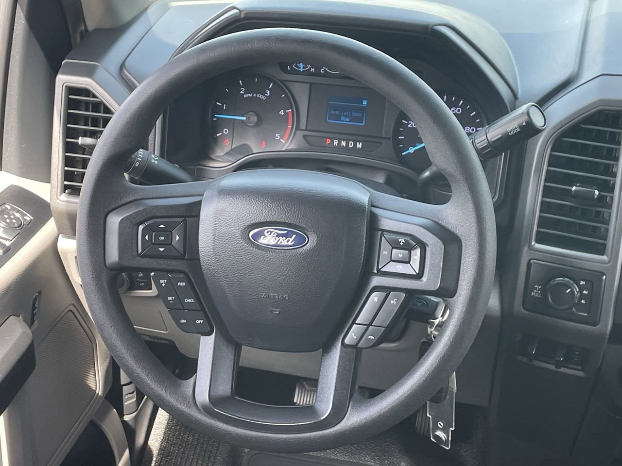 Used 2020 Ford F350 XL w/ STX Appearance Package AWD/4WD image 16