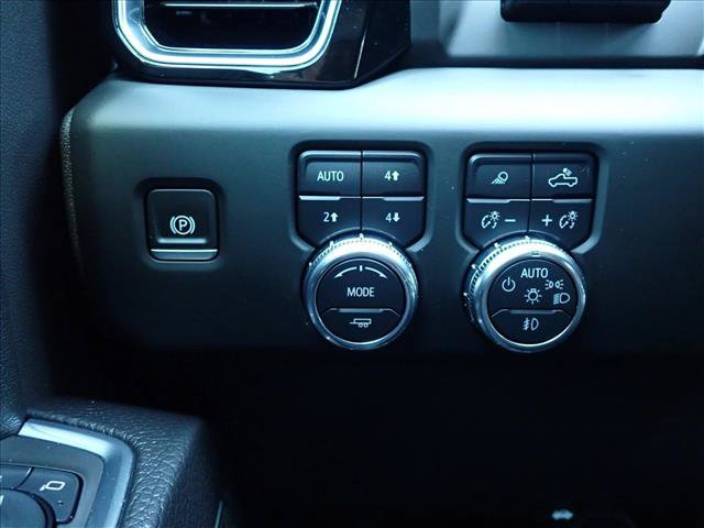 Used 2025 GMC Sierra 1500 Denali w/ Denali Reserve Package AWD/4WD image 26
