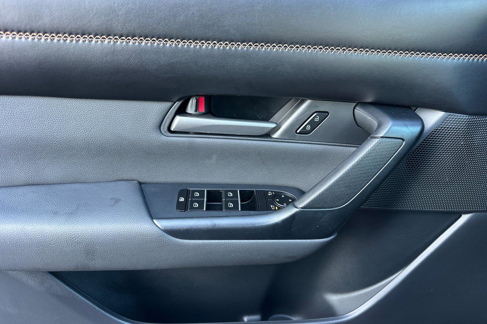 Certified 2025 MAZDA CX-50 AWD 2.5 Hybrid w/ Premium Pkg image 11