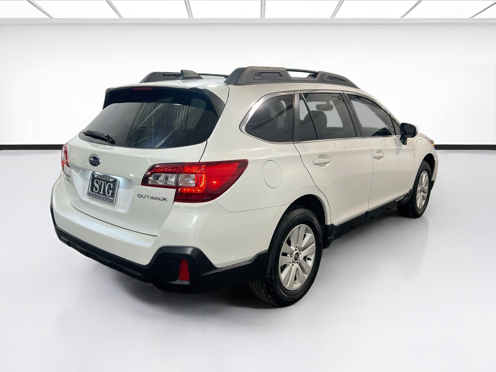 Used 2019 Subaru Outback 2.5i Premium AWD/4WD image 4