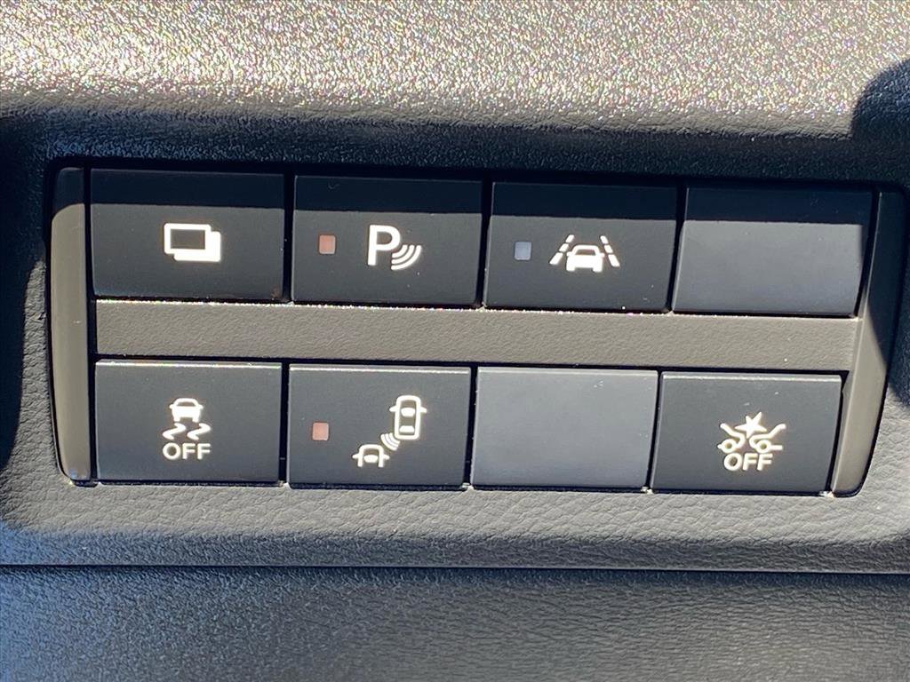 Used 2024 Nissan Kicks S image 14