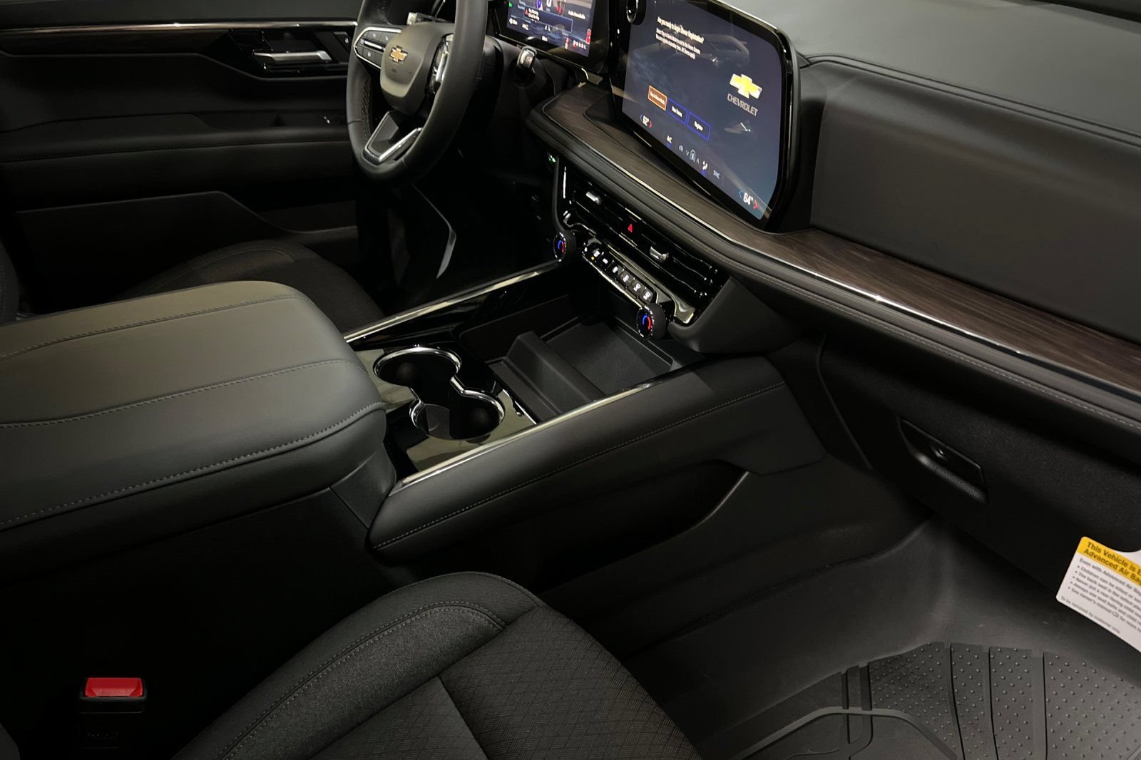 New 2026 Chevrolet Suburban LS AWD/4WD image 17