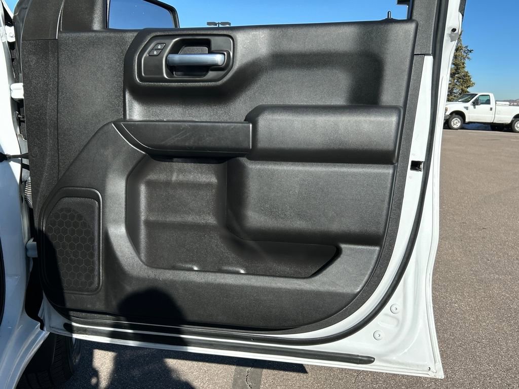Used 2021 Chevrolet Silverado 1500 Custom image 26