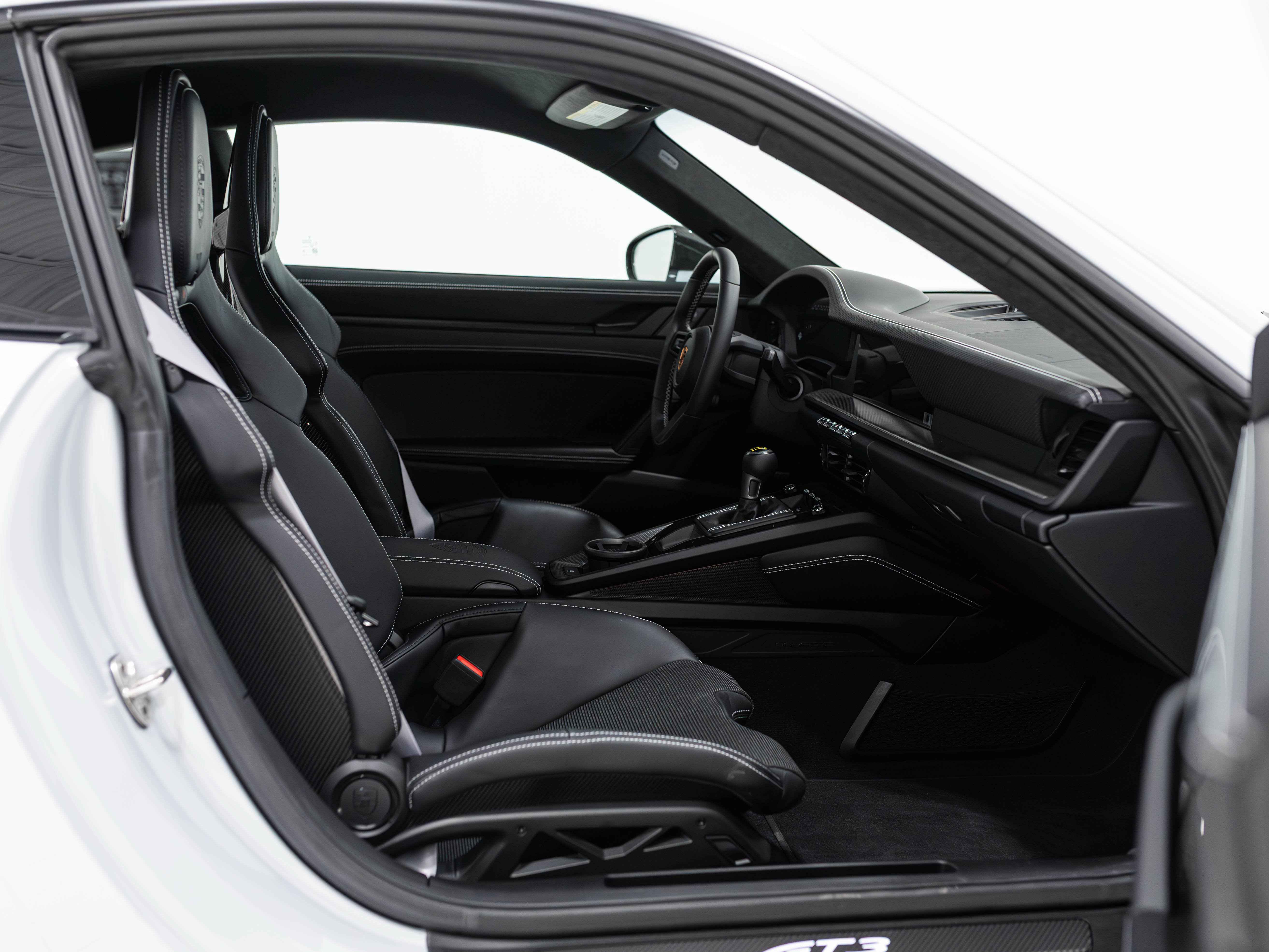 Used 2026 Porsche 911 GT3 RWD image 41