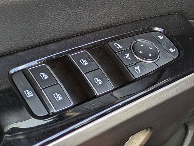 Used 2023 Nissan Pathfinder Platinum w/ Black Appearance Package AWD/4WD image 29