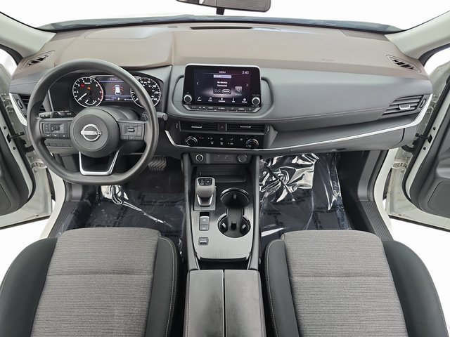 Certified 2022 Nissan Rogue S image 9