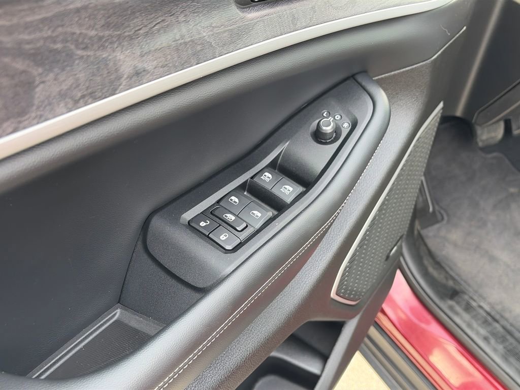 Used 2024 Jeep Grand Cherokee Limited 4xe image 23
