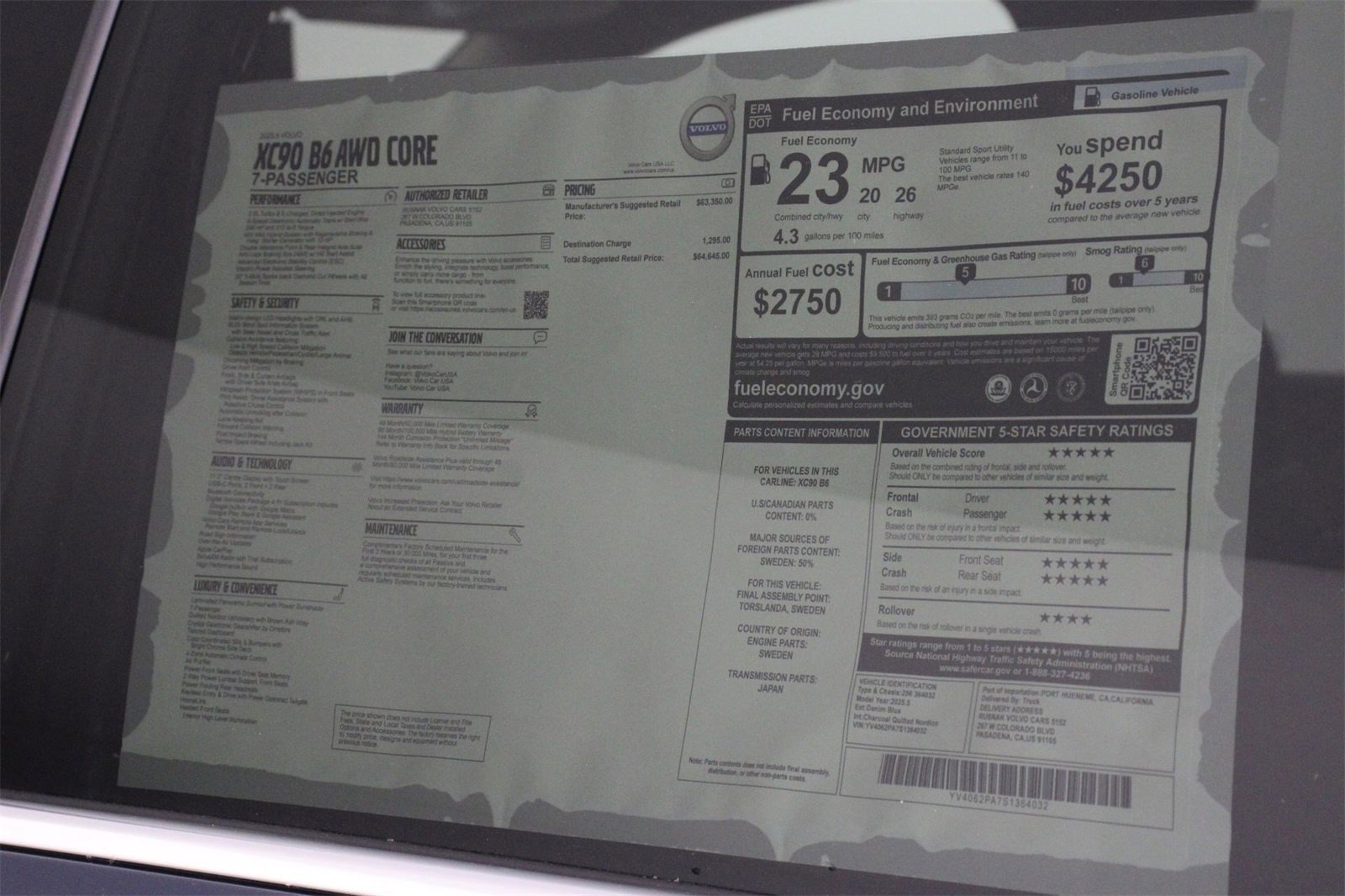 New 2025 Volvo XC90 B6 Core image 18