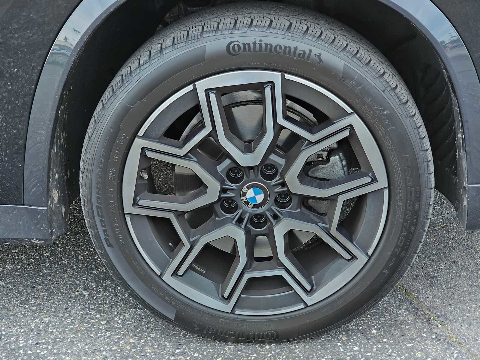 Used 2025 BMW X1 xDrive28i w/ Convenience Package image 9