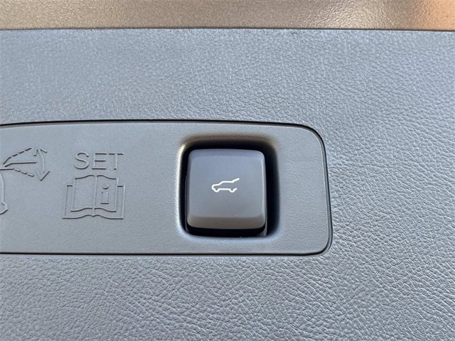 New 2026 Lincoln Corsair Reserve image 13