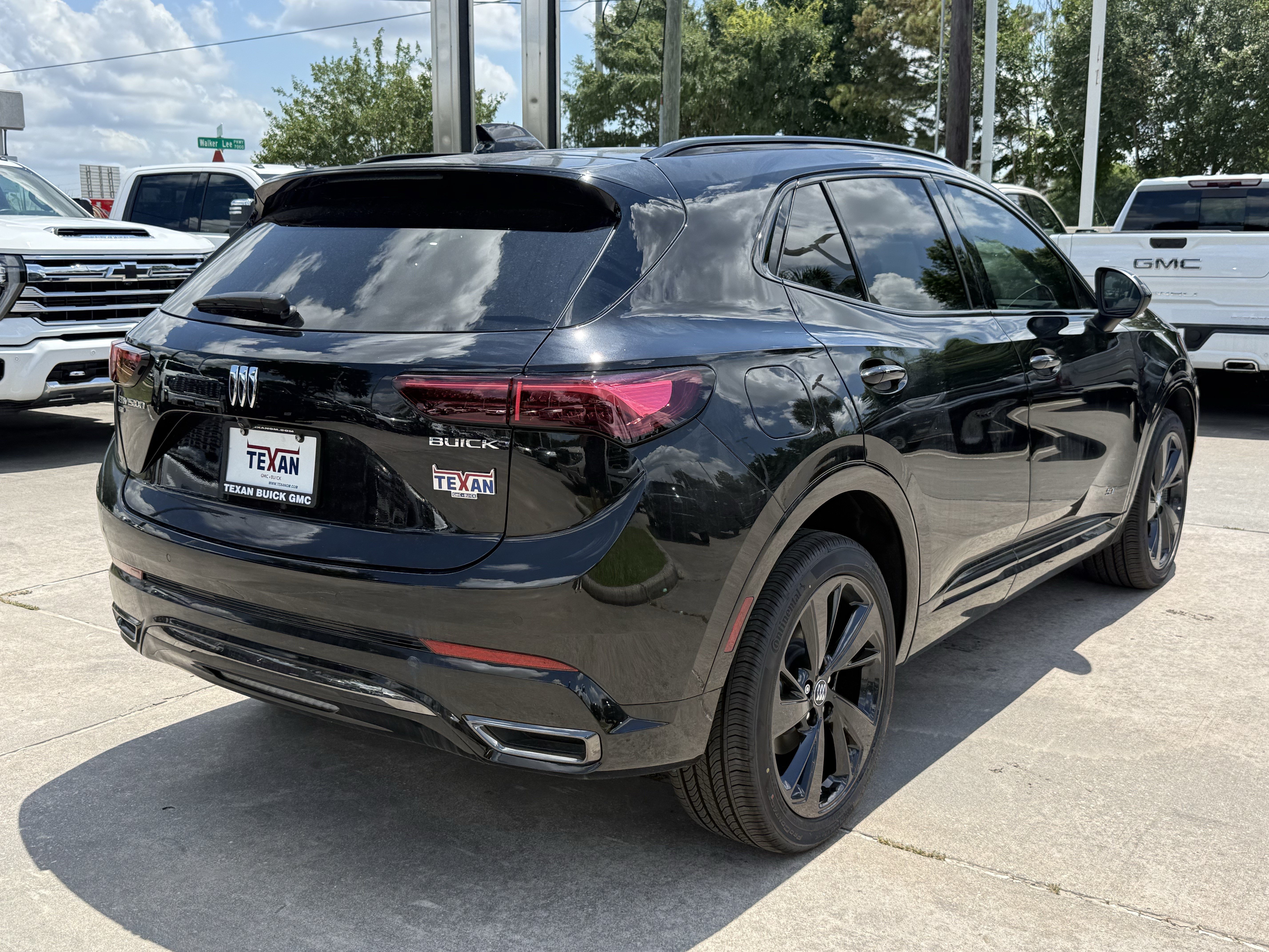 New 2026 Buick Envision Sport Touring AWD/4WD image 5