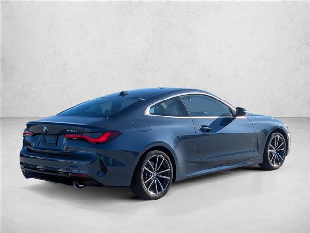 Used 2026 BMW 430i Coupe w/ Parking Assistance Package image 5