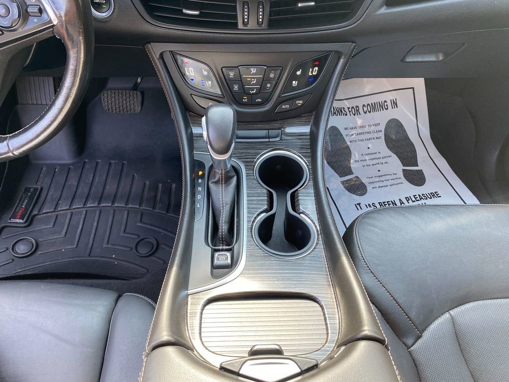 Used 2017 Buick Envision Premium w/ Driver Confidence Package image 22