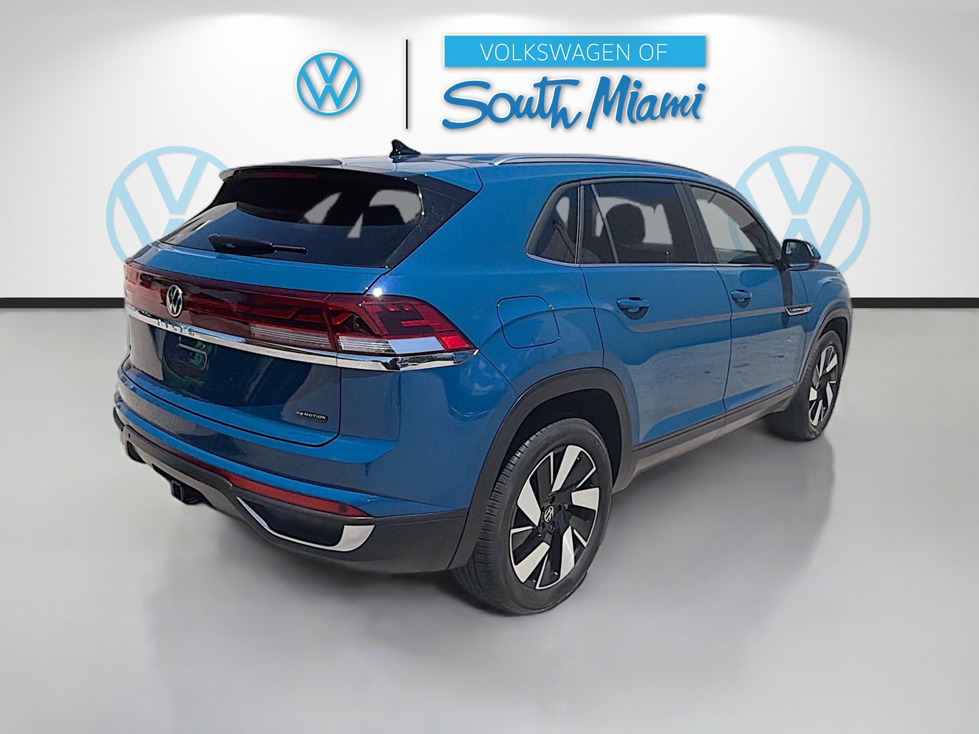Certified 2025 Volkswagen Atlas Cross Sport SE AWD/4WD image 7