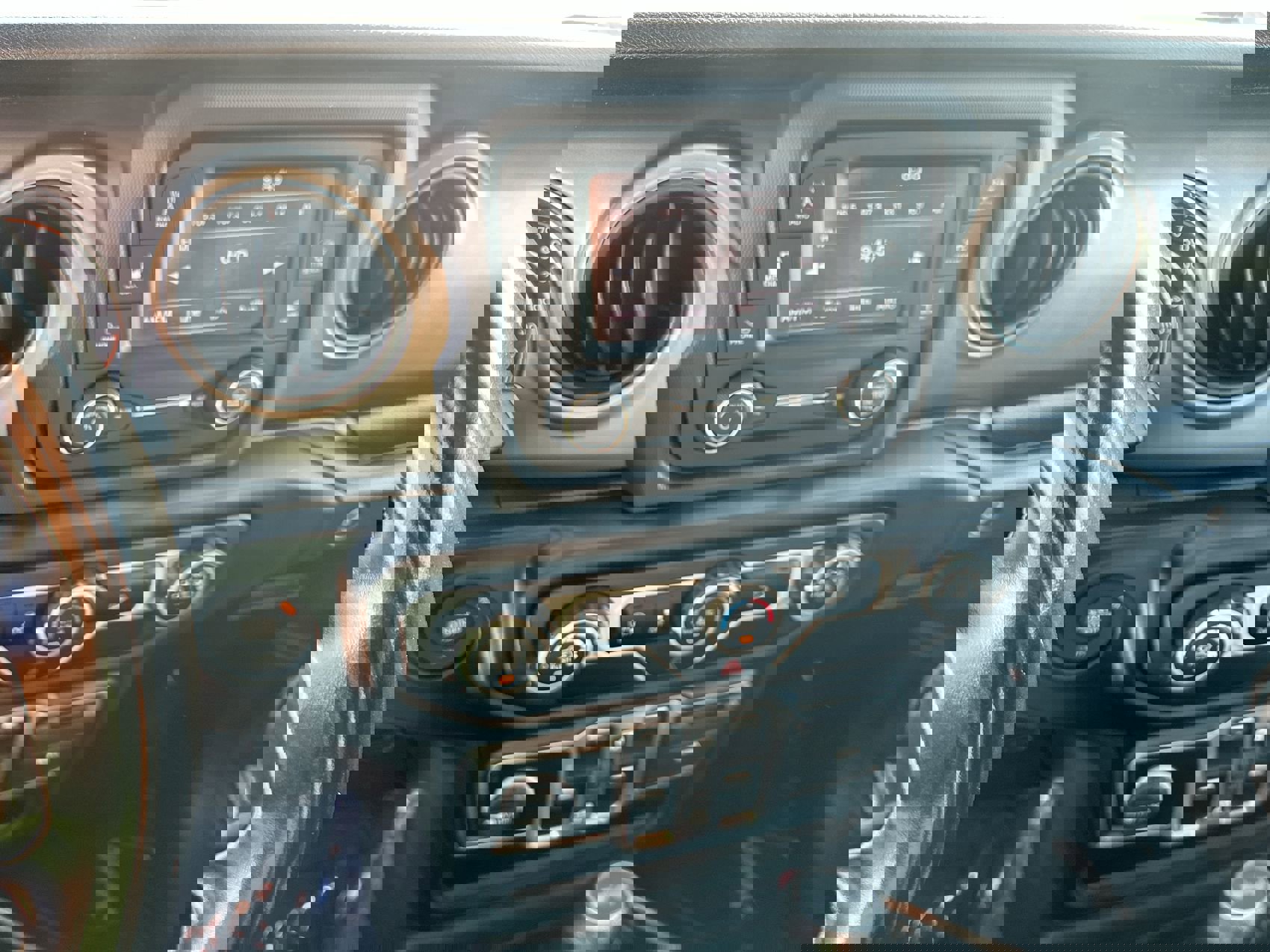 Used 2020 Jeep Wrangler Unlimited Sport S image 16